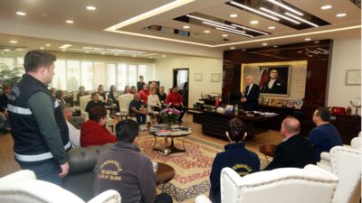 Yenimahalle Belediye Başkanı Fethi Yaşar, 14 Mart Tıp Bayramı dolayısıyla