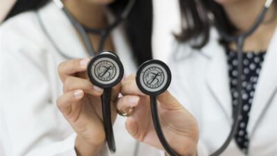 Cumhuriyet Halk Partisi (CHP), 14 Mart Tıp Bayramı dolayısıyla sağlık