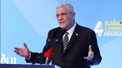 İYİ Parti Genel Başkanı Müsavat Dervişoğlu, Karaman’da İstiklal Marşı’nın Arapça