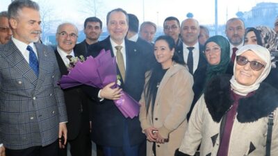 Yeniden Refah Partisi Genel Başkanı Fatih Erbakan, Türkiye’de ekonomik koşullara