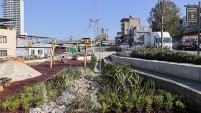 Konak Belediyesi, yağmur suyunun etkin kullanımını sağlamak ve bitkiler için