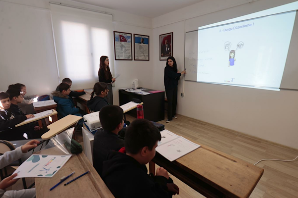 Konak Belediyesi ve  Çağdaş Yaşamı Destekleme Derneği (ÇYDD) işbirliğiyle