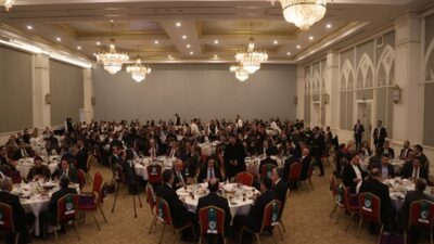 Konya Büyükşehir Belediyesi tarafından düzenlenen “Gönül Sofrası” temalı iftar programında,