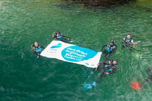 Marmara Denizi’nin ekosistemini tehdit eden hayalet ağlar ve deniz atıkları,