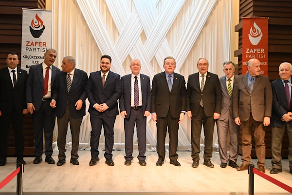 Zafer Partisi Genel Başkanı Prof. Dr. Ümit Özdağ, İstanbul İl