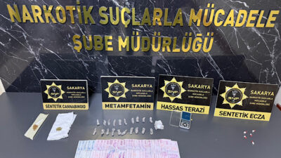 Sakarya İl Emniyet Müdürlüğü Narkotik Şube ekipleri, Adapazarı’nda uyuşturucu madde