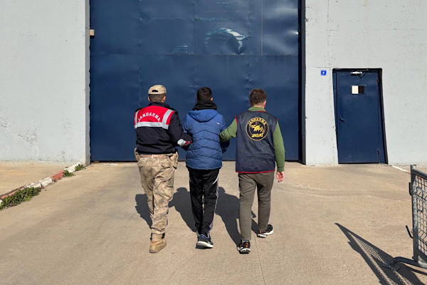 Şanlıurfa, 13 Mart (Hibya)-Şanlıurfa İl Jandarma Komutanlığı tarafından, nitelikli suçlardan