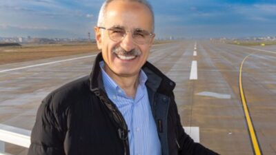 Ulaştırma ve Altyapı Bakanı Abdulkadir Uraloğlu, İsrail'de görevini yaparken alıkonulan